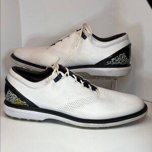Jordan White and Black Oxfords Sleek Design golf shoes box 50